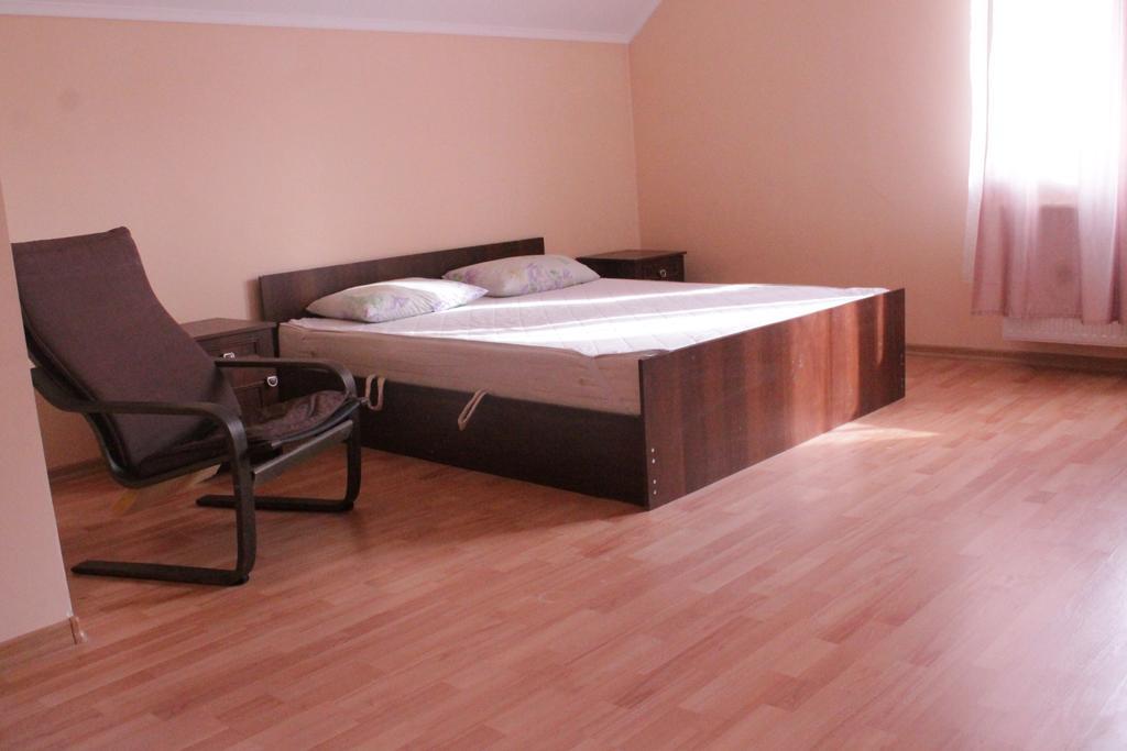 Apartments On Parkaniya 2A Mukacheve Luaran gambar