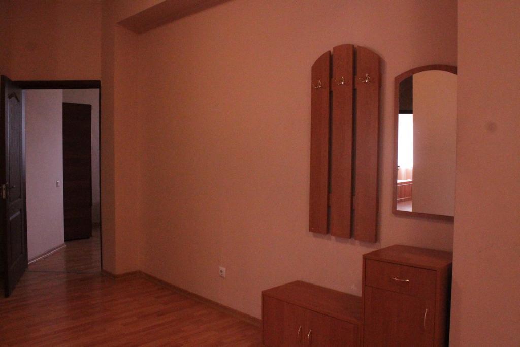 Apartments On Parkaniya 2A Mukacheve Luaran gambar